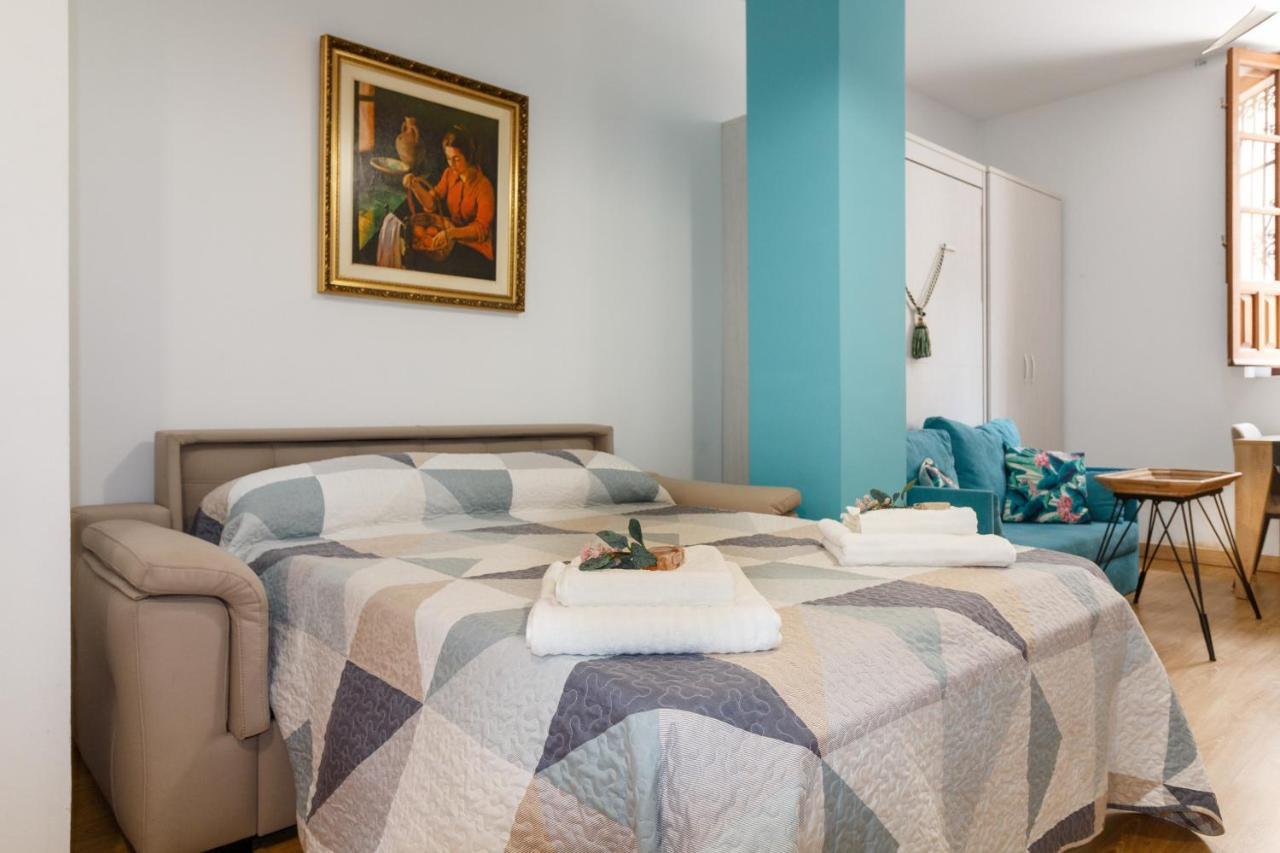 Apartamento Acogedor Y Equipado En El Centro De Sevilla Экстерьер фото